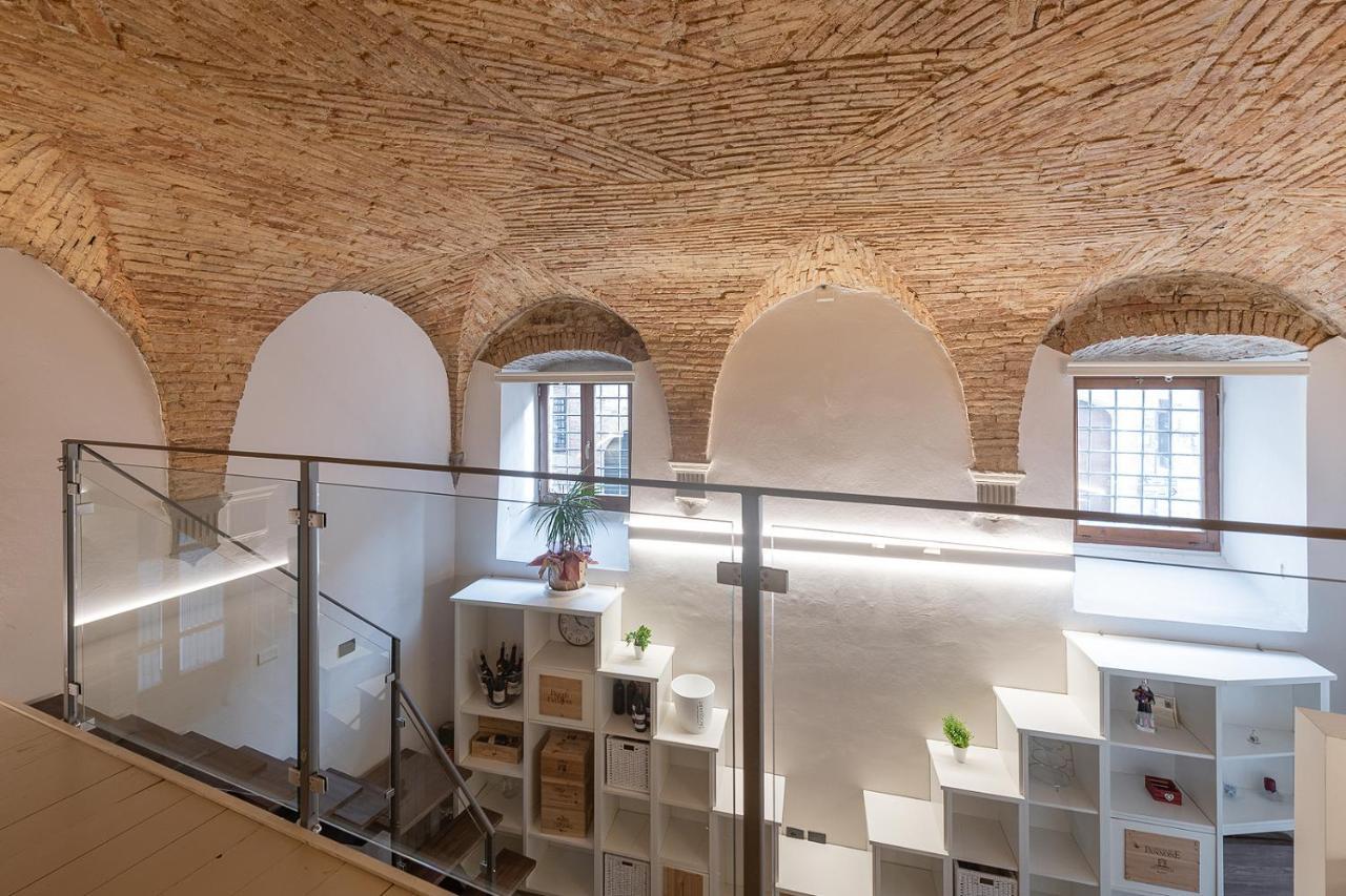L'Ira Di Dante Villa Gubbio Bagian luar foto